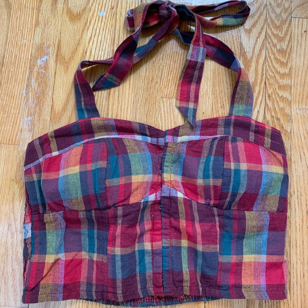 Halter Top - Picture 1 of 1